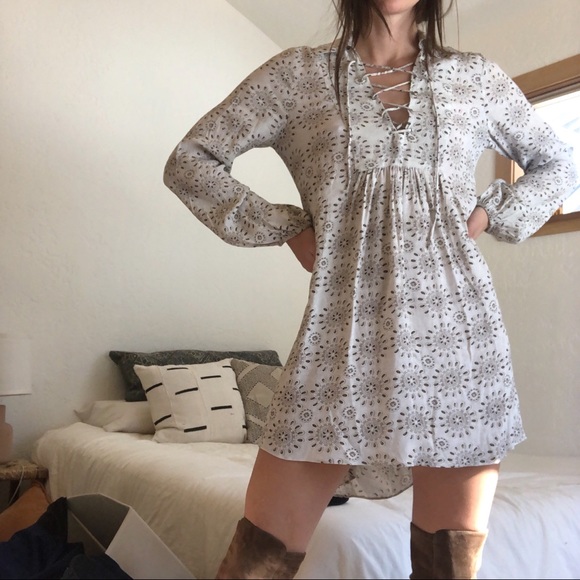 Zara Babydoll Dress - Picture 3 of 4